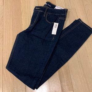 NWT Old Navy Skinny Jeans